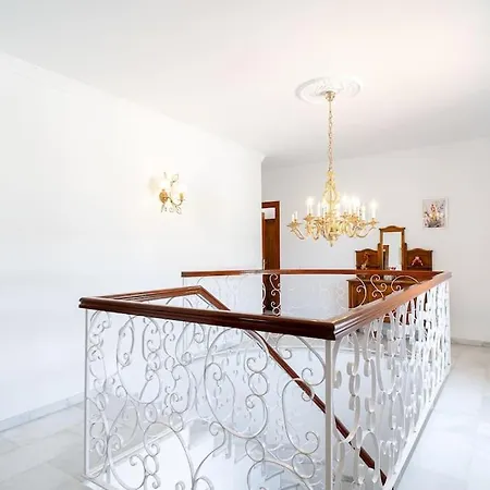 Villa Dream With Parking, Private Pool And Views *