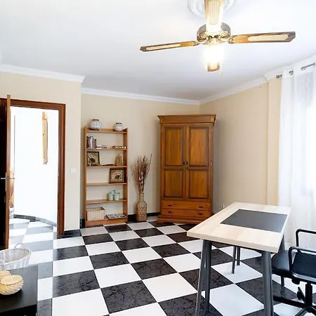 Dream With Parking, Private Pool And Views Villa