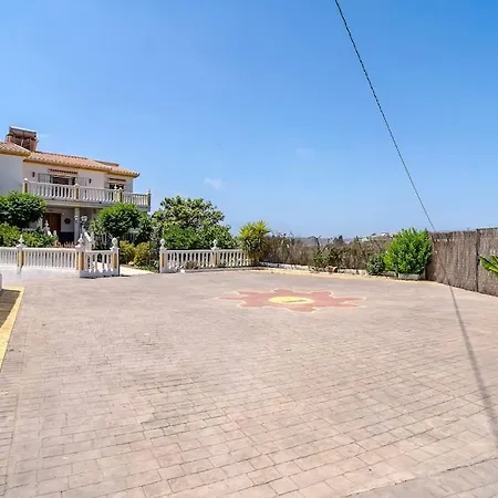 Dream With Parking, Private Pool And Views *