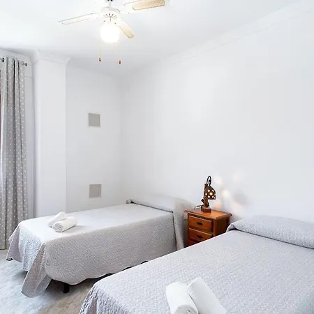 Dream With Parking, Private Pool And Views Villa